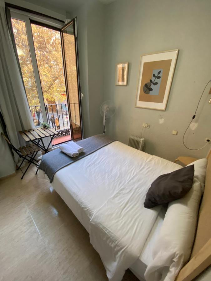 Center Madrid Habitaciones Exterior foto