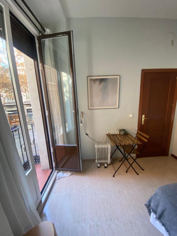 Center Madrid Habitaciones Exterior foto